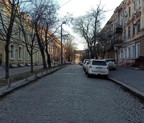 Таємниці і загадки Інвалідного провулку